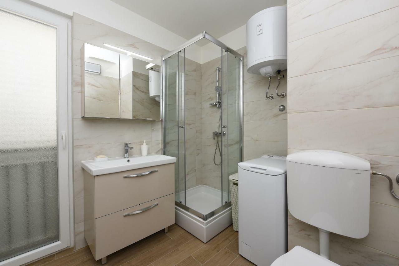 July Apartment Задар Екстериор снимка